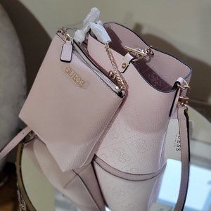 Women pink Guess bag